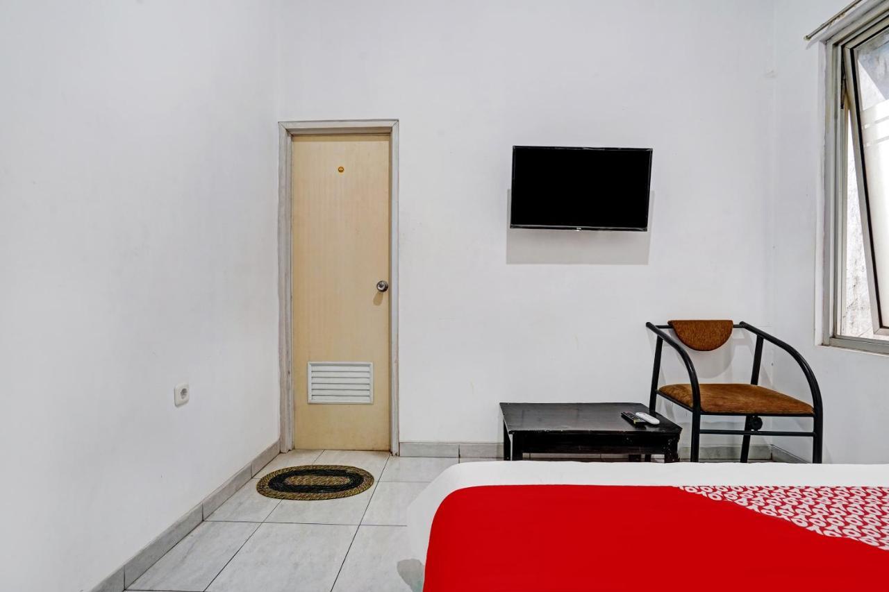 Oyo 1932 Srimahi Residence Μπαντούνγκ Εξωτερικό φωτογραφία